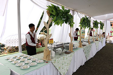 Food Stall Rustic di Margaasih